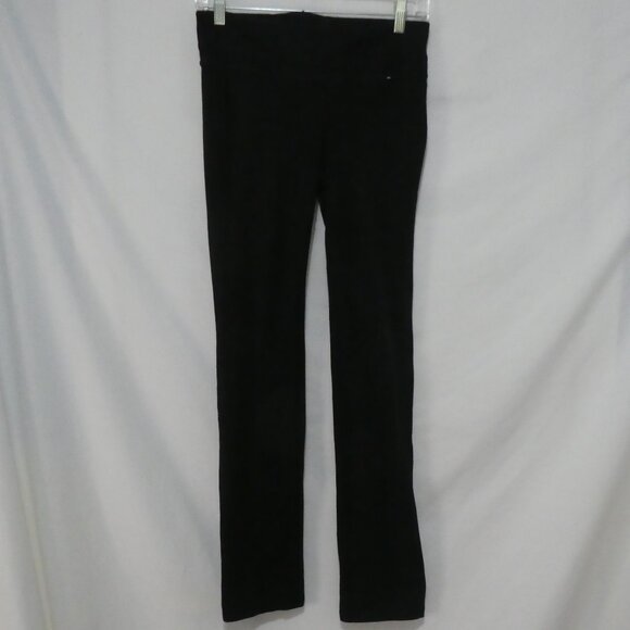 GAP Fit - Slim Straight | medium | Black Leggings - Picture 1 of 16